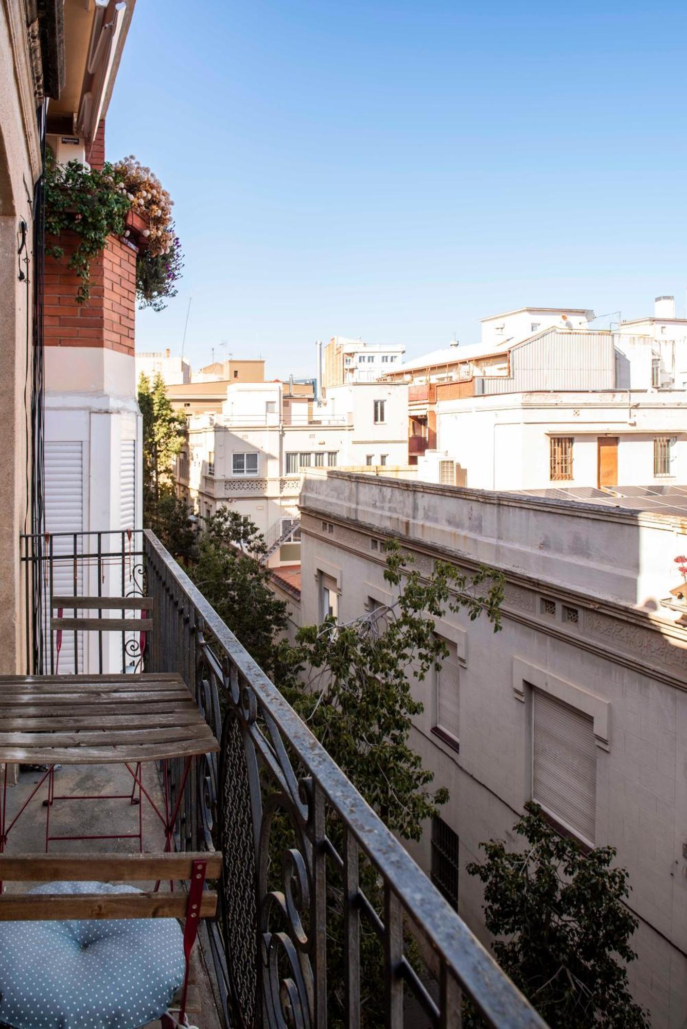 Enchanting 2 Bedroom Flat With Terrace Near Placa Espanya Barcellona